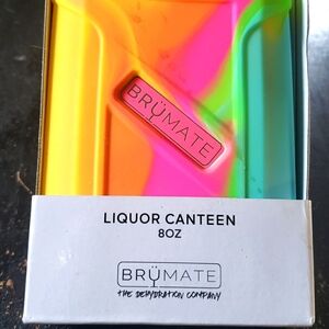 Brumate 8 oz canteen